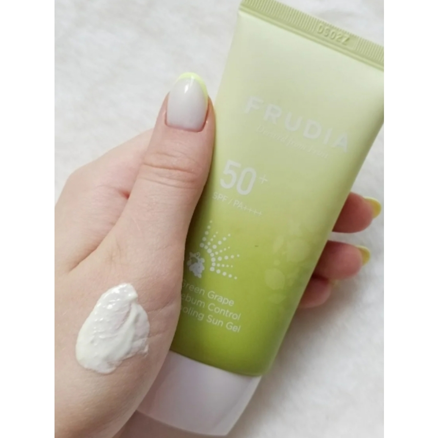 FRUDIA Крем - гель солнцезащитный с виноградом Frudia Green Grape Sebum ...