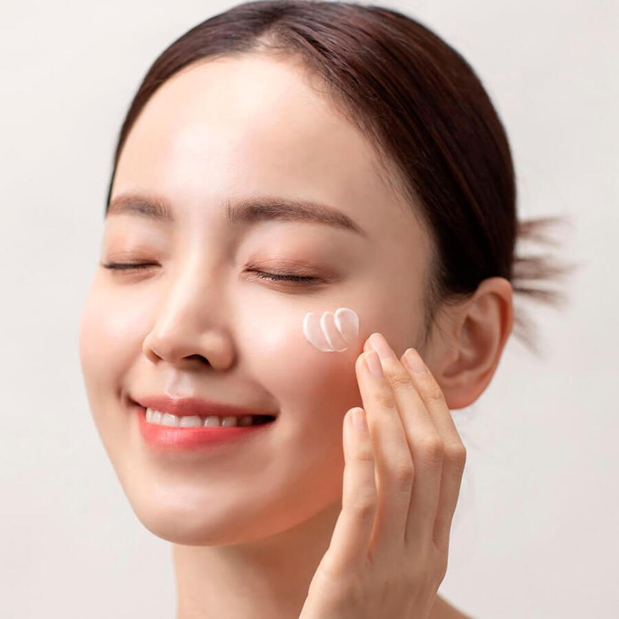 AHC Ten Revolution Real Eye Cream For Face, 30мл AHC Крем для век антивозрастной с эффектом лифтинга